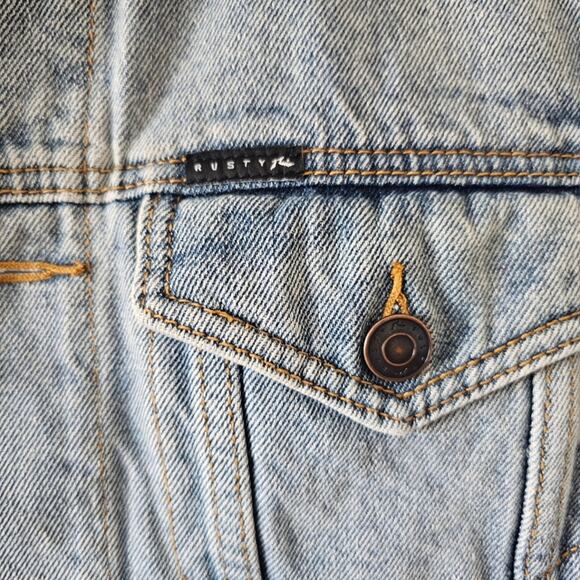 Rusty Light Wash Denim Jacket - Picture 6 of 8